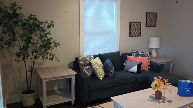 Photo - 214 McGarity St Unit SI ID1234773P
