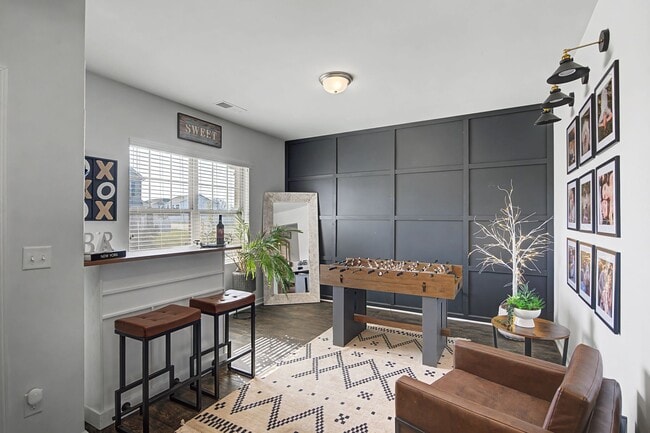 Photo - 2784 Nottingham Dr