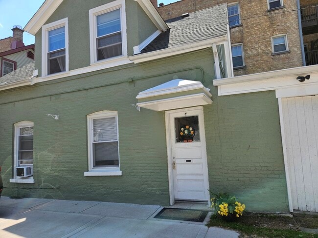 Photo - 7328 N Honore St Casa