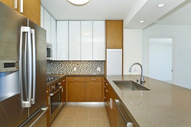 Photo - Live in the Heart of Kakaako! Unit 4105