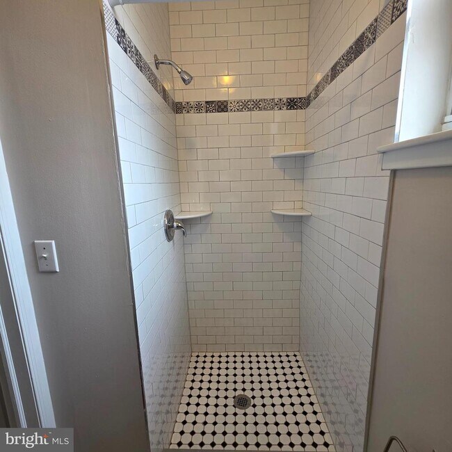 Photo - 2217 Spring Garden St