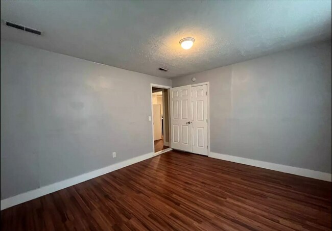 Photo - 3206 Torbett St