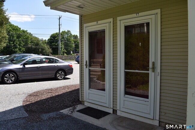 Photo - 17 Willow Springs Unit 17