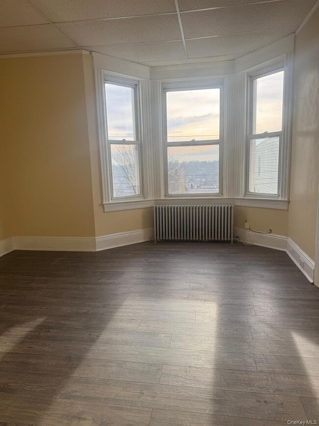 Photo - 141 Voss Ave