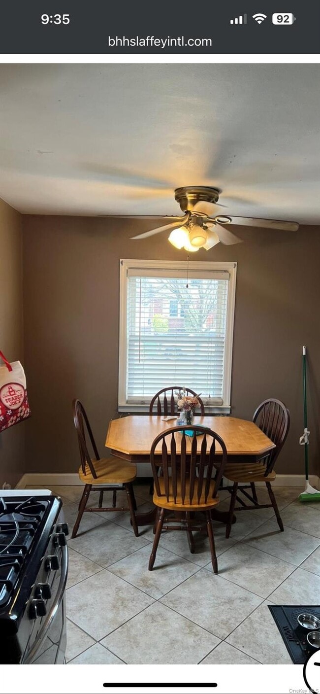 Photo - 220 Raff Ave