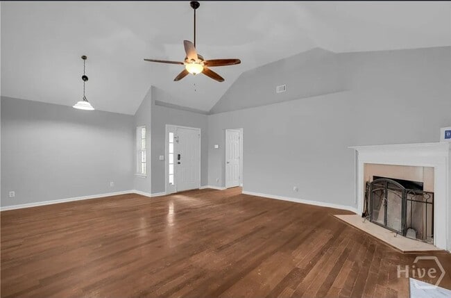 Photo - MOVE IN READY