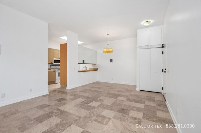 Photo - 8324 Regents Rd Unit #3O