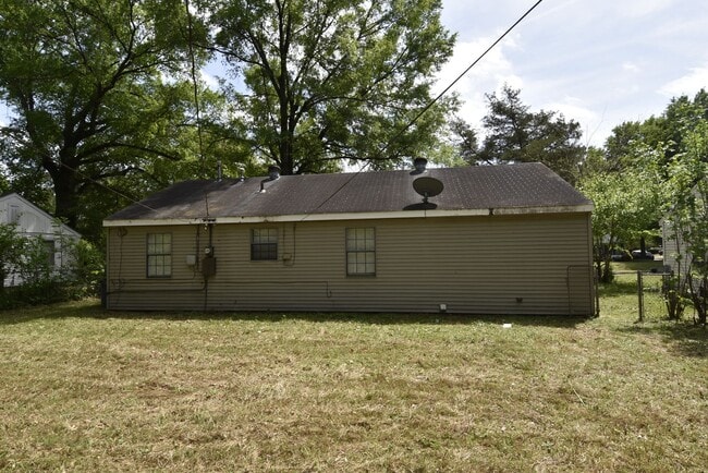 Photo - Charming 2-Bedroom Home in Berclair - A Must See!