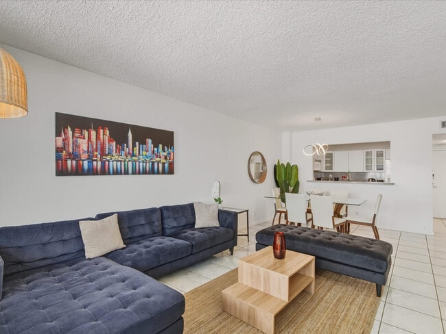 Photo - 3725 S Ocean Dr Unidad ID1339235P