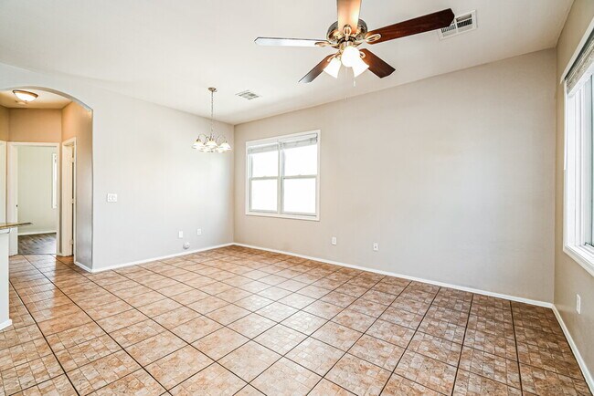 Photo - 1296 S Owl Dr