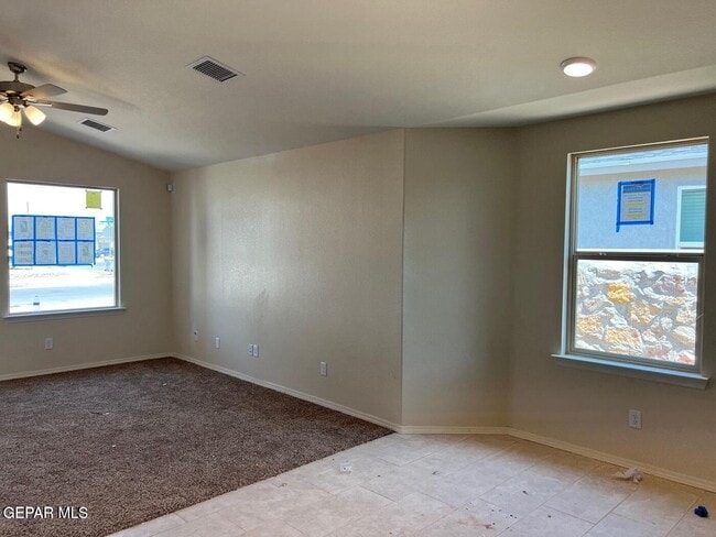 Photo - 4868 Marisabel Azcarate St