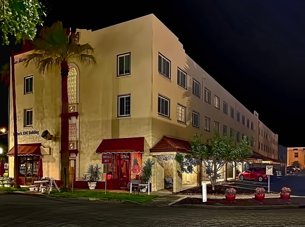 Photo - 238 Tampa Ave W Unit 310