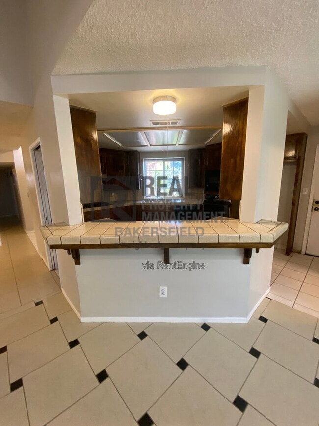 7708 Okanagan Ct