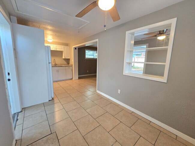 Photo - 2108 8th St Unit 2108 8th St