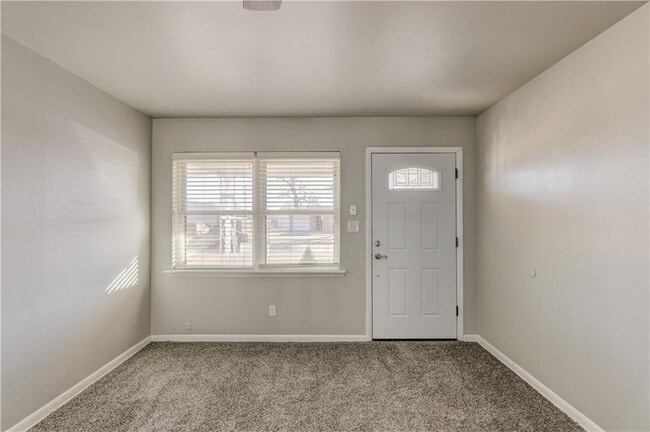 Photo - 3035 SE 20th St