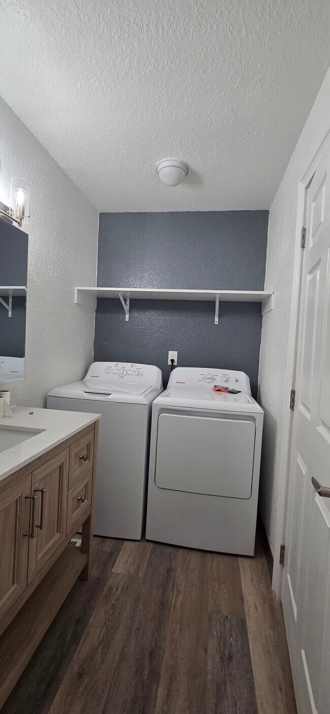 Photo - 267 Patterson St