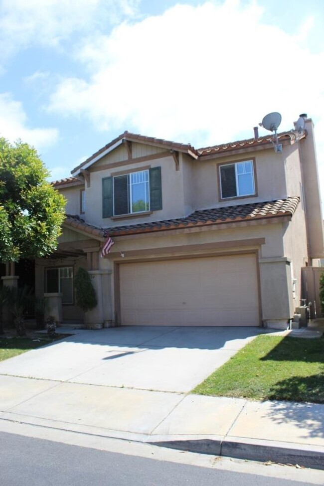 4Bed/2.5Bath w/ Loft in Oceanside~ Ventana - 4Bed/2.5Bath w/ Loft in Oceanside~ Ventana