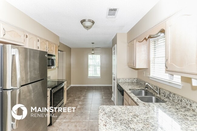 Photo - 1829 Black Bear Cir W