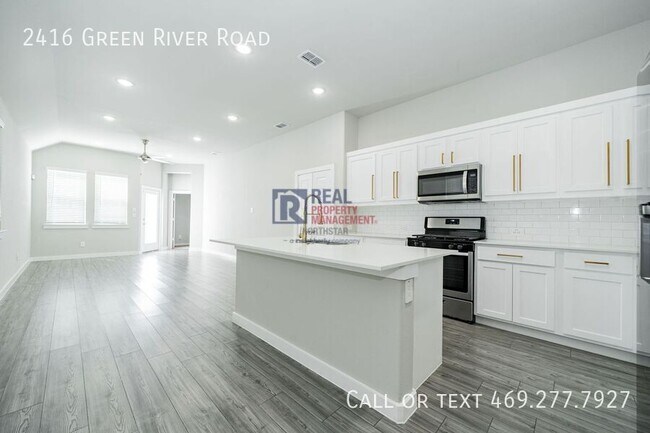 Photo - 2416 Green River Rd