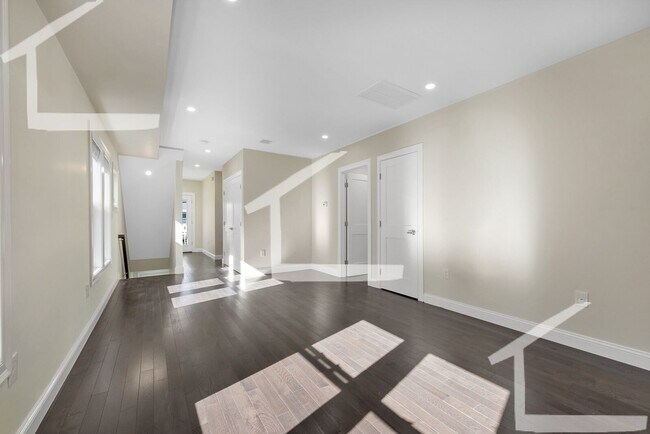 Photo - 53 Wright Ave