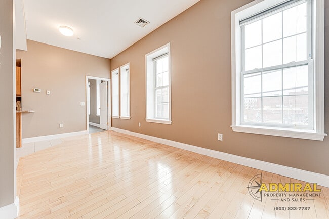 Photo - 282 Central Ave