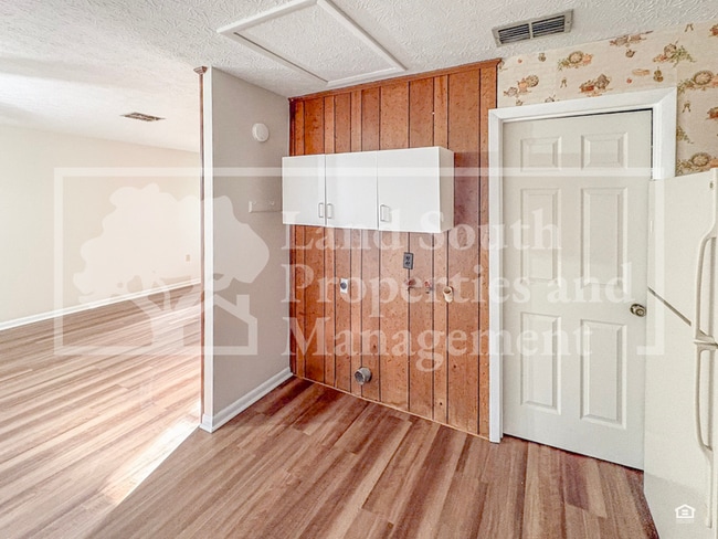 708 Boyd Ct