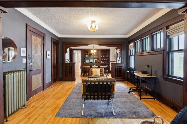 Photo - 3006 W 44th St