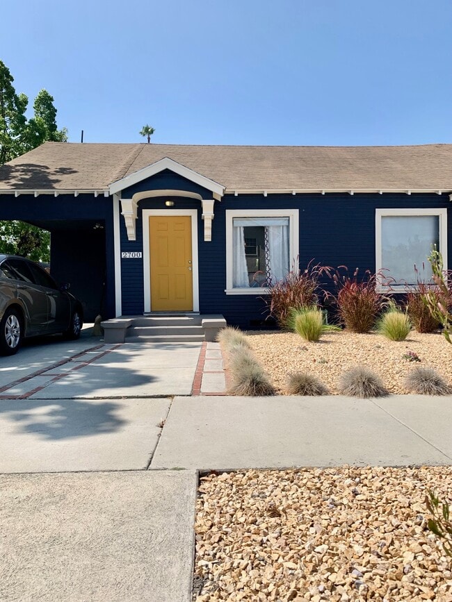 Photo - 2700 Exposition Pl