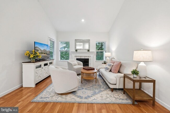 Photo - 13085 Autumn Woods Way Unit 305