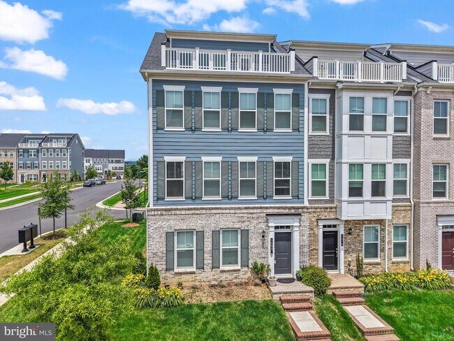 Building Photo - 1680 Dunnington Pl