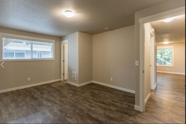 Photo - Willamette Pointe Apartments