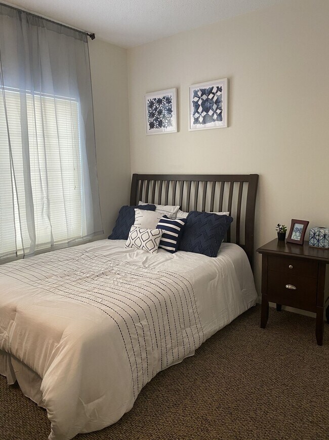 Huntington Woods Apartments For Rent in Bristol, CT