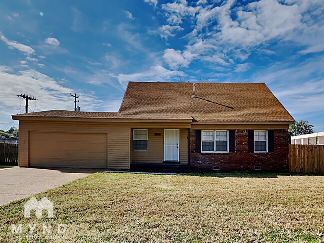 Photo - 1713 Homedale Ave