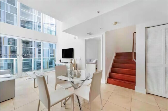 41 SE 5th St Unit 408