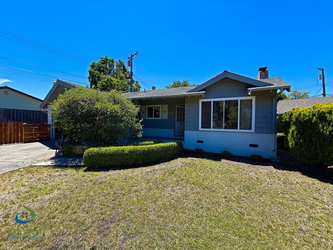 Building Photo - $4695 - 3 Bd/2 Ba Santa Clara Home on cul-de-sac with large backyard-Pets Possible with approval!