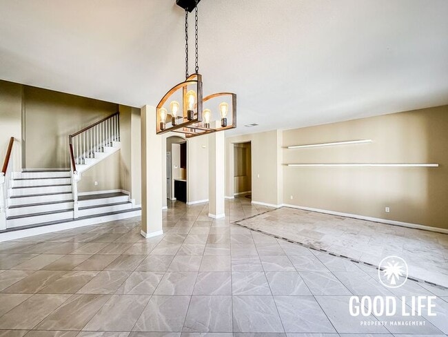 1074 Moonstone Pl