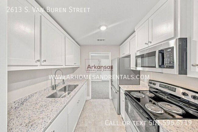 Photo - 2613 S Van Buren St