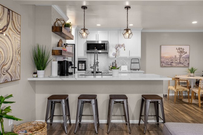 Photo - 9189 Village Glen Dr