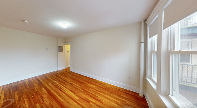 1634 Commonwealth Ave Unit 14