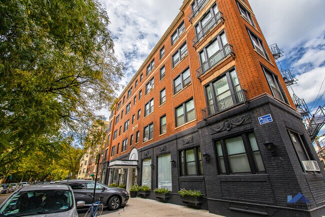 Photo - 530 W. Arlington Pl.