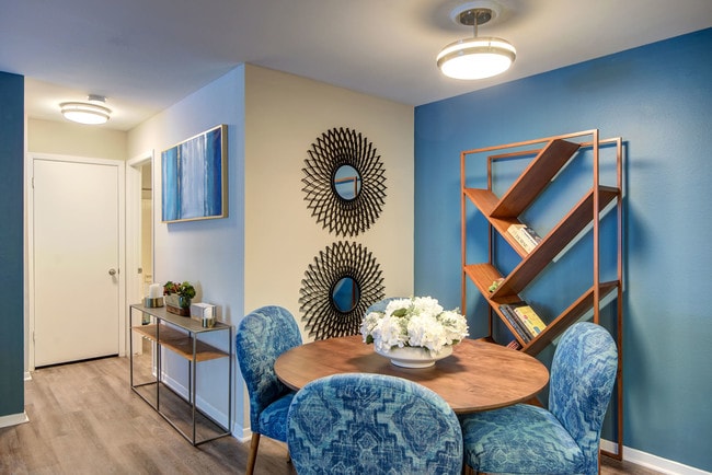 Photo - Saddle Ridge