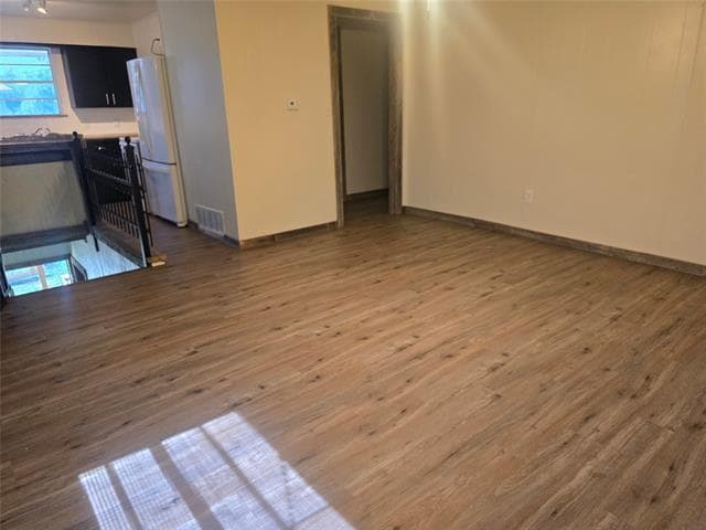 Photo - 219 E 3rd St Unit B