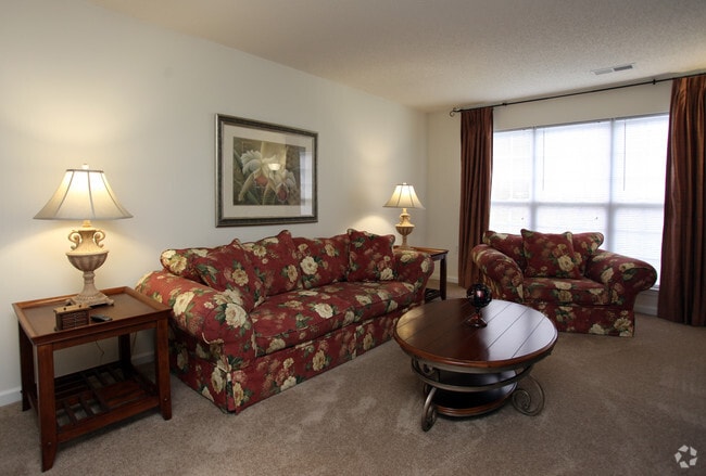 Blackthorn Apartments of Greensboro