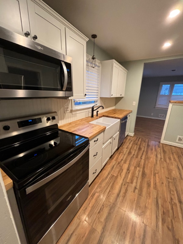 Photo - 5403 Bloomingdale Ave