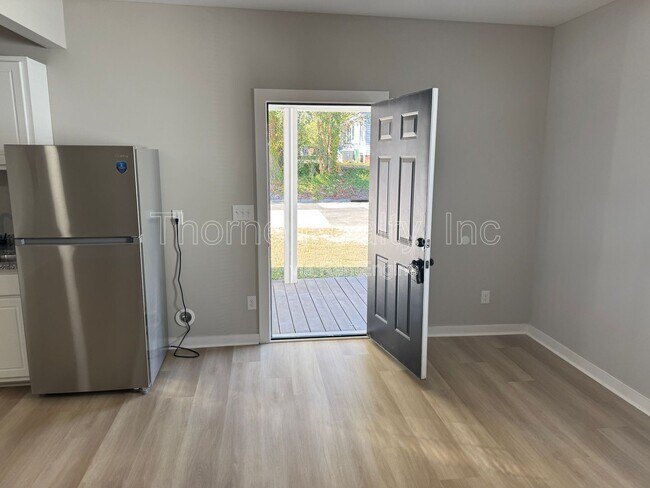 Photo - 821 Belleview Ave