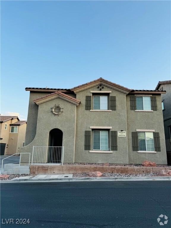 Building Photo - 9849 Fountain Walk Ave Rental