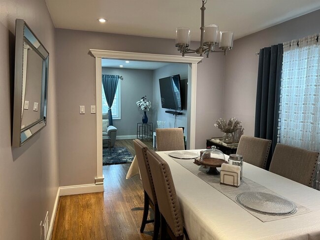 Photo - 258 Garfield Ave Unit 2