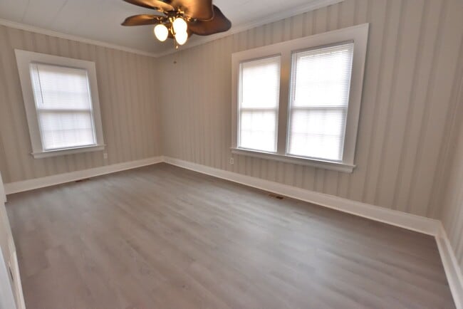 Photo - 1760 Country Club Rd