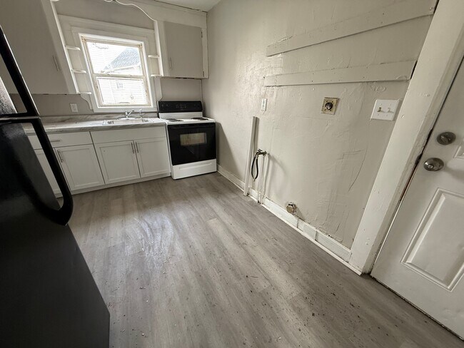 Photo - 1421 Long Ave Unit 1421 Long Ave Dw