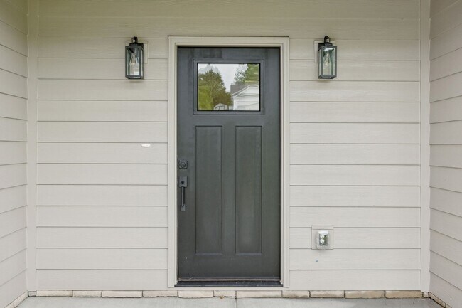 Photo - 815 Oconnor St